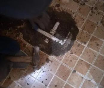 漳州卫生间漏水维修公司为您分享下卫生间渗水如何处理及注意事项